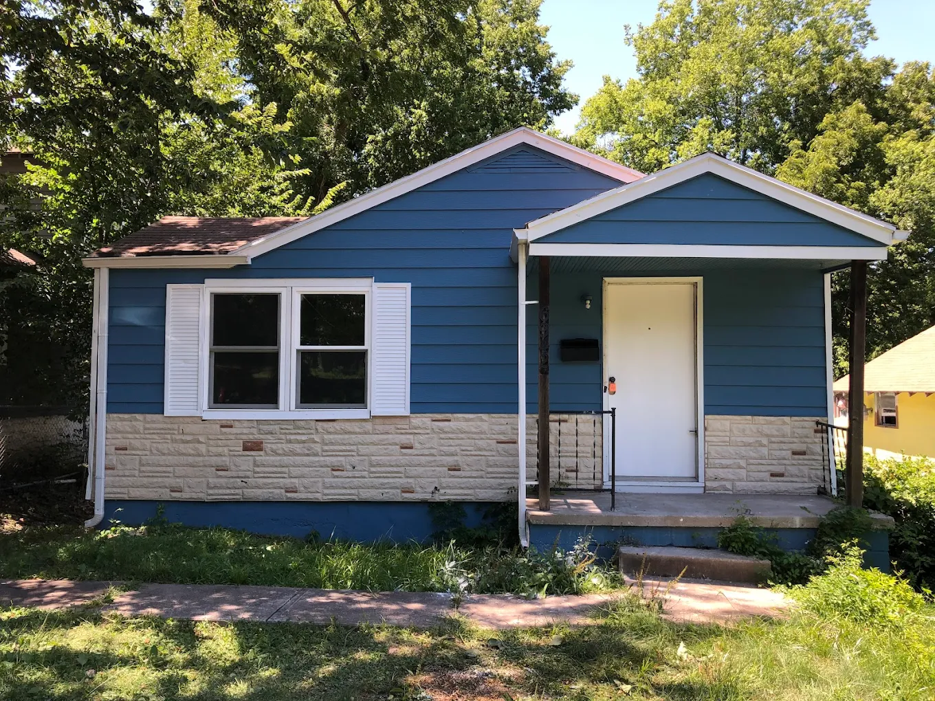 A house that needs renovation